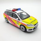 Bburago 1:43 Ford Focus gyermekmentő orvosi autó 18-30279