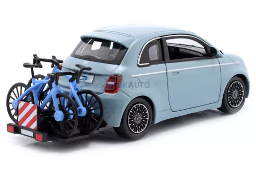  Bburago 1:24 Fiat 500E bicikli tartóval 18-23012 