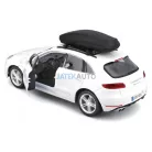 Bburago 1:24 Porsche Macan tetőcsomagtartóval 18-23013