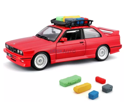 Bburago 1:24 BMW M3 1988 tetőcsomagtartóval - 18-23014