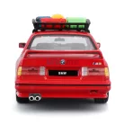 Bburago 1:24 BMW M3 1988 tetőcsomagtartóval - 18-23014