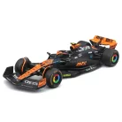 Bburago 1:43 F1 versenyautó - Mclaren F1 - 7 db-os szett demo állványon 18-38169