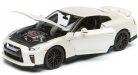 Bburago 1:24 Nissan GT-R (2017) sportautó 18-21082