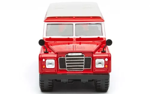 Bburago 1:24 Land Rover 110 (1976) terepjáró 18-22063R