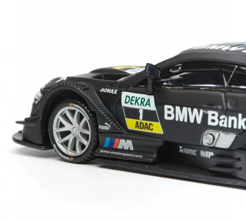 Bburago 1:32 DTM BMW M3 versenyautó 18-41150