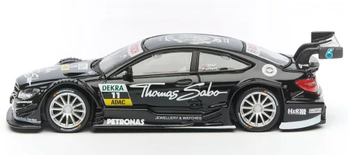 Bburago 1:32 DTM Mercedes AMG C-Coupé versenyautó 18-41150