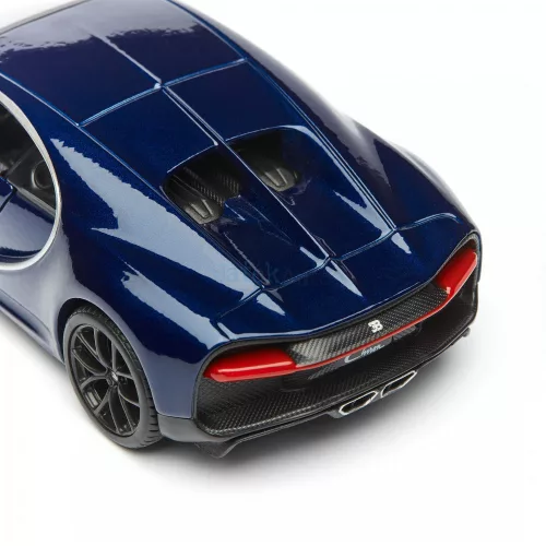 Bburago 1:32 Bugatti Chiron sportautó 18-42025