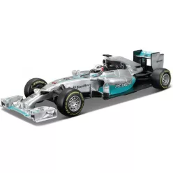  Bburago 1:32 Mercedes AMG Petronas F1 WOS Hybrid versenyautó 18-41226