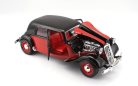 Bburago 1:24 Citroen 15 CV TA (1938) 18-22017