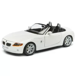 Bburago 1:24 BMW Z4 sportautó 18-22002