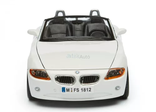Bburago 1:24 BMW Z4 sportautó 18-22002