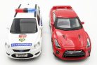 Bburago 1:43 szirénázó/villogó Ford Focus rendőrautó + Nissan GT-R sportautó 18-31063