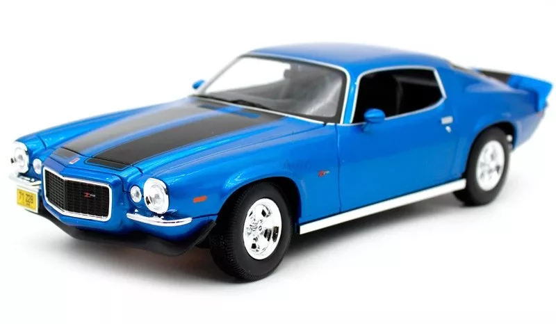 LE518 MAISTO Special edition 31686 Voiture 1/18 Chevrolet Camaro Z/28 1967 rouge