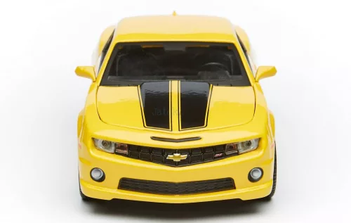 Maisto 1:24 Chevrolet Camaro SS RS (2010) sportautó 31207