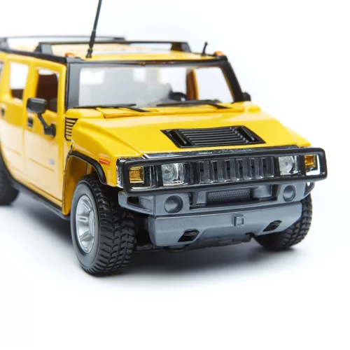 Maisto 1:24 Hummer H2 SUV (2003) terepjáró 31231