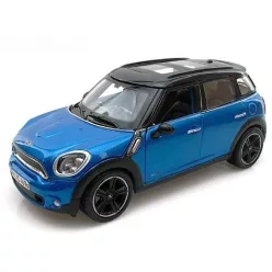   Maisto 1:24 Mini Cooper Countryman S All4 (R60) személyautó 31273