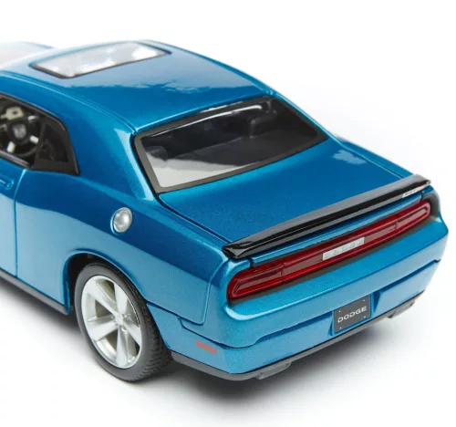 Maisto 1:24 Dodge Challenger SRT8 6.1 Hemi Coupe (2008) sportautó 31280