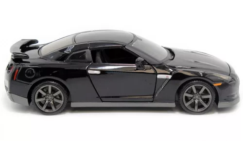 Maisto Design 1:24 Nissan GT-R R35 Custom (2009) sportautó 31339
