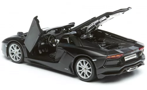 Maisto 1:24 Lamborghini Aventador LP700-4 Roadster (2013) Matt Black 31504