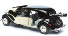 Maisto 1:18 Citroen Traction Avant 15CV 6C (1952) személyautó 31821