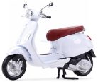 Maisto 1:12 Vespa 150 Primavera (2018) motor, fehér 32721