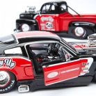 Maisto Design 1:24 Ford Pick Up Truck Custom (1948) + Ford Mustang Coupe (1967) + utánfutó 32751