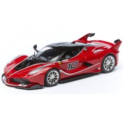   Maisto 1:24 Ferrari FXX-K N 10 Abu Dhabi (2014) összeszerelhető modell autó - 39132