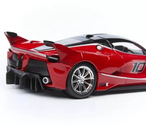 Maisto 1:24 Ferrari FXX-K N 10 Abu Dhabi (2014) összeszerelhető modell autó - 39132