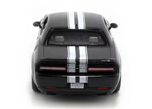 Motormax 1:24 Dodge Challenger Hellcat SRT Coupe (2018) 79350