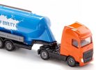 Siku 1:87 Volvo FH16 kamion tartálykocsival - 1792