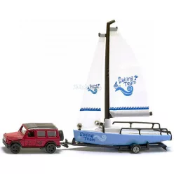   Siku 1:50 Mercedes-AMG G65 terepjáró vitorláshajóval - 2564