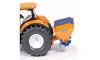 Siku 1:50 New Holland hókotró/sószóró traktor - 2940