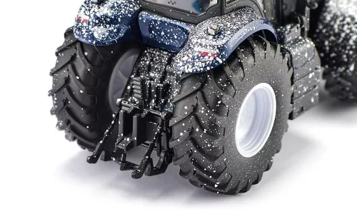 Siku 1:32 New Holland T8.390 Karácsonyi traktor - Limitált kiadás! - 3220